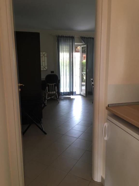 Baia Dei Delfini Aparthotel Furnari Eksteriør bilde